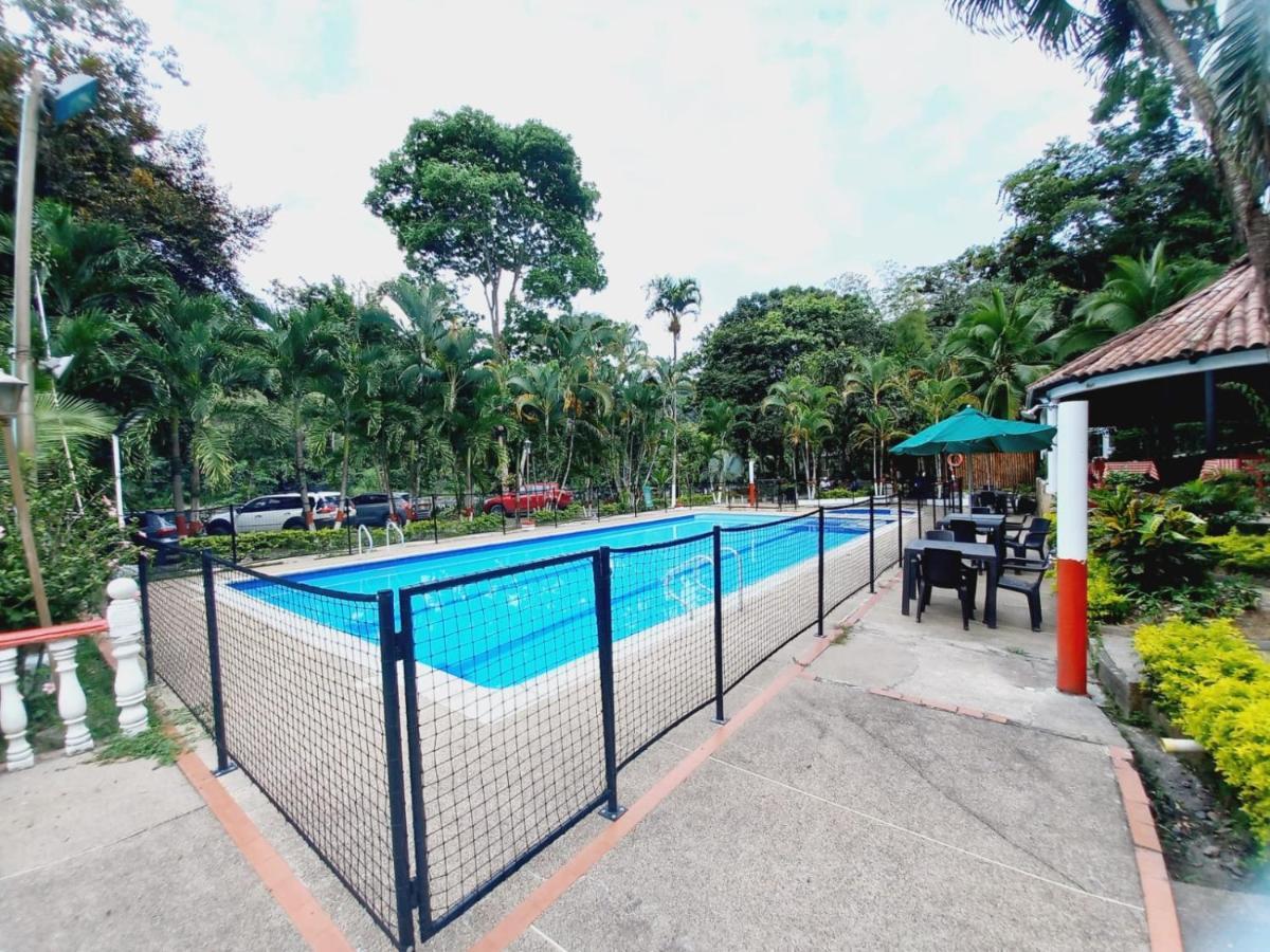 Hotel Campestre La Gaitana Tobia Ngoại thất bức ảnh