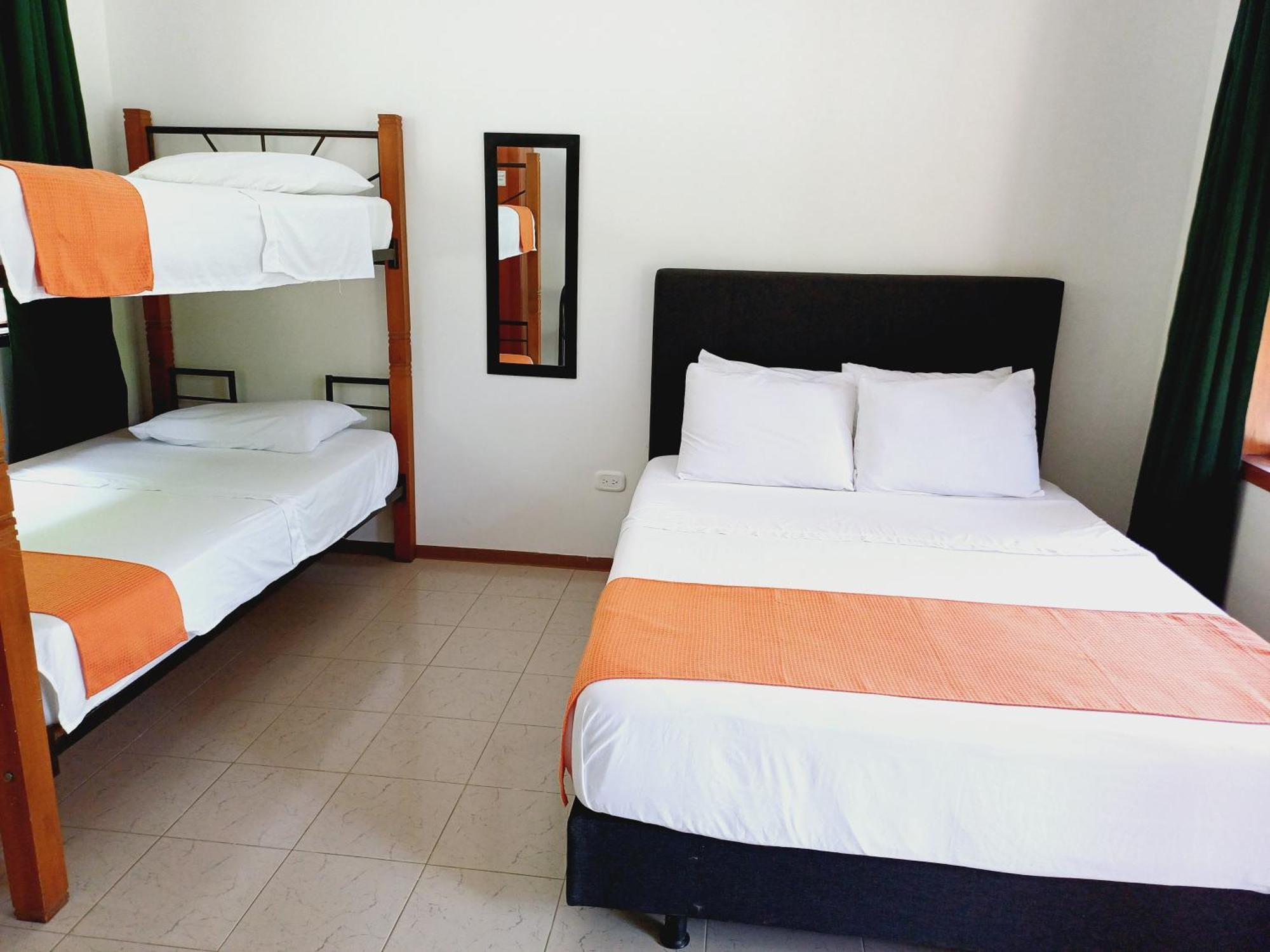 Hotel Campestre La Gaitana Tobia Ngoại thất bức ảnh