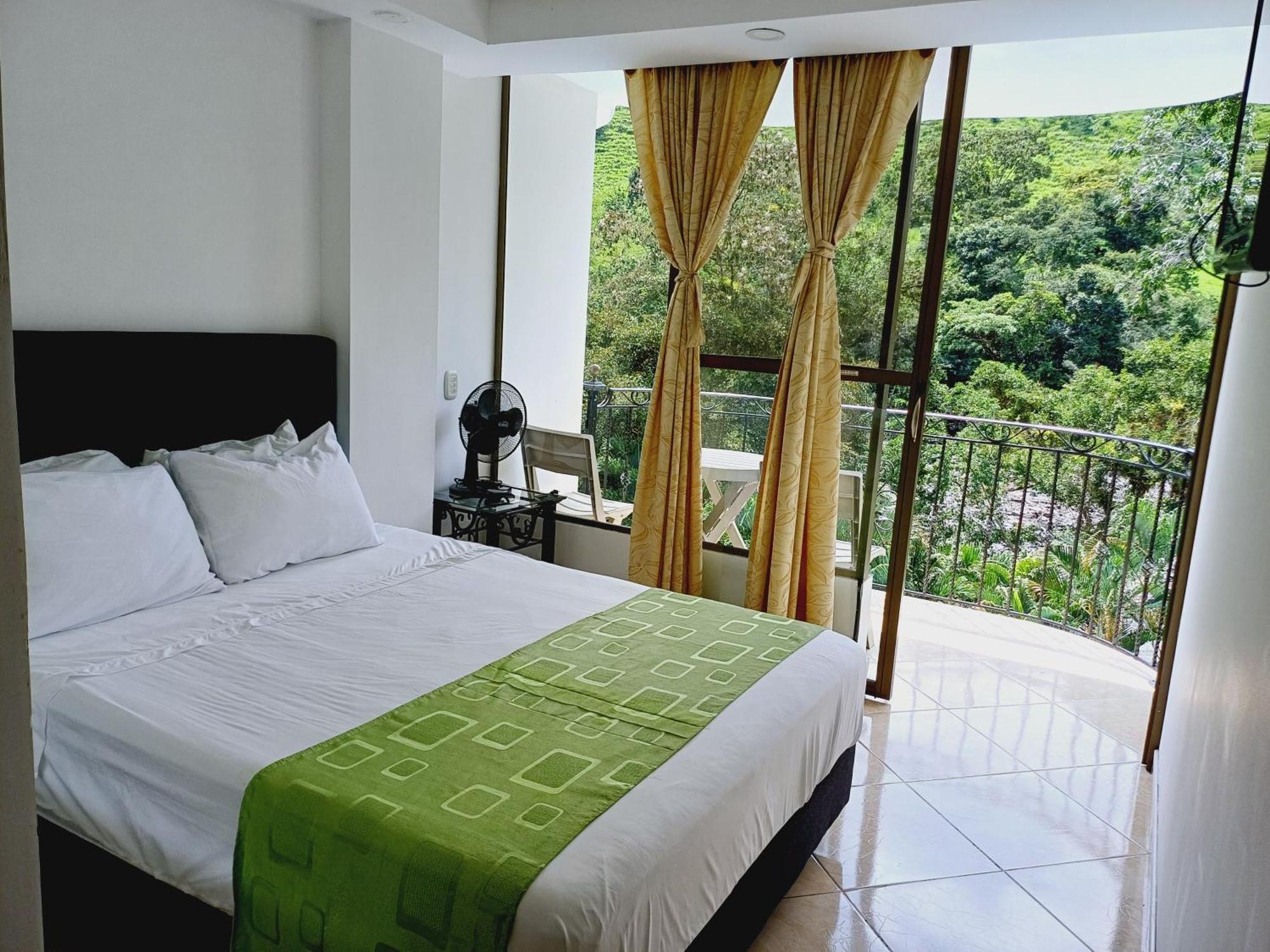 Hotel Campestre La Gaitana Tobia Ngoại thất bức ảnh