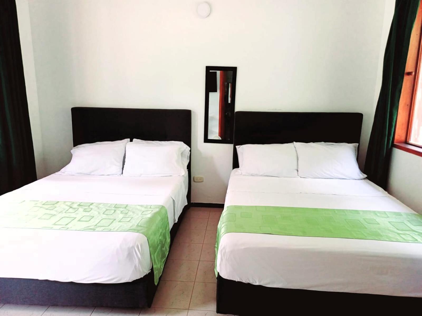 Hotel Campestre La Gaitana Tobia Ngoại thất bức ảnh