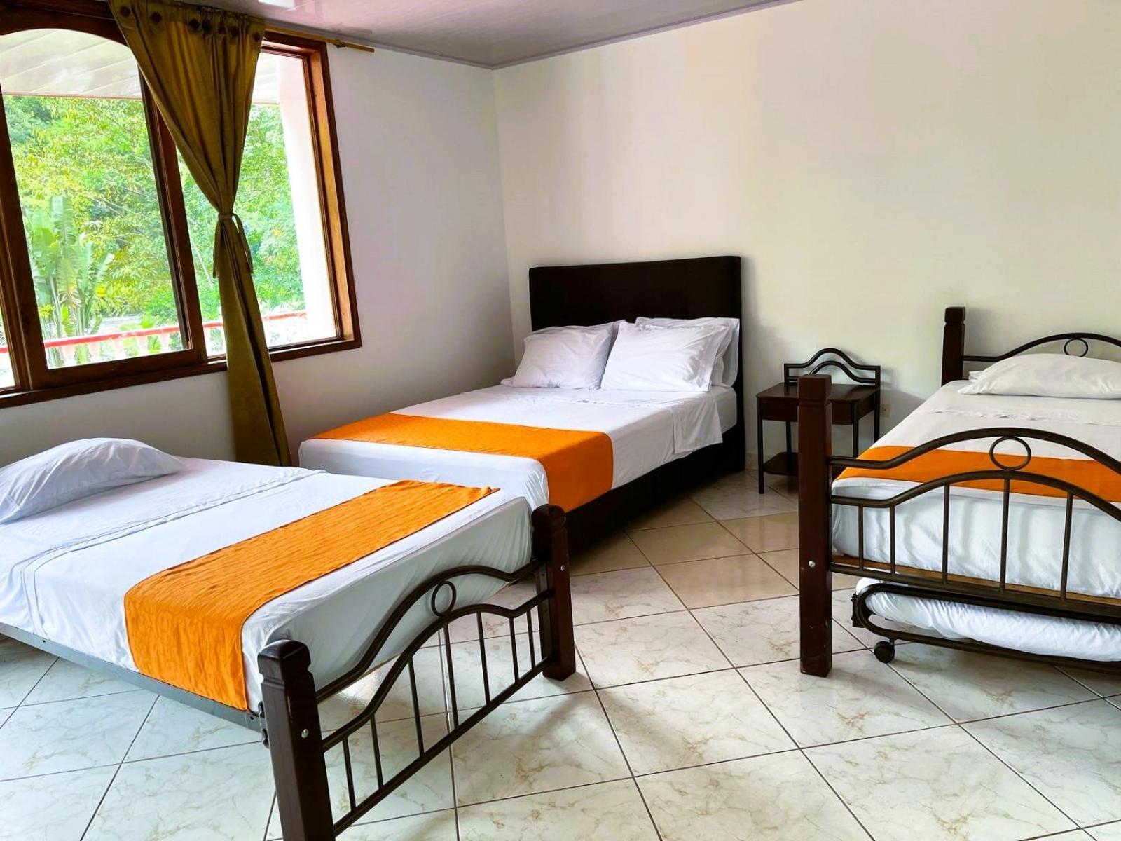 Hotel Campestre La Gaitana Tobia Ngoại thất bức ảnh
