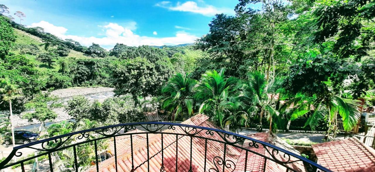 Hotel Campestre La Gaitana Tobia Ngoại thất bức ảnh
